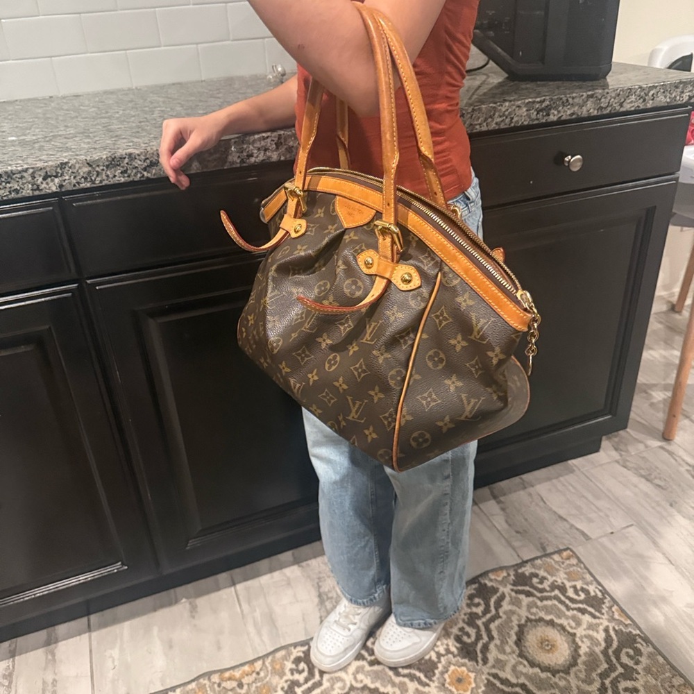 Louis Vuitton Brown and Tan Monogram Shoulder Bag - Picture 2 of 7